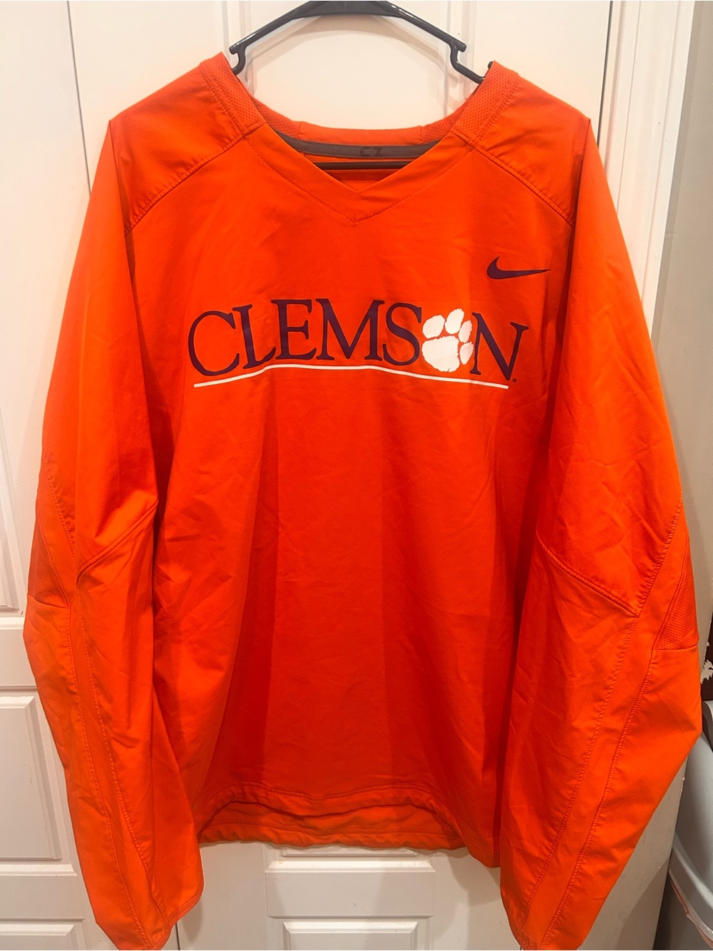 Nike Dri-fit Clemson Tigers Men’s XXL V-neck pullover windbreaker